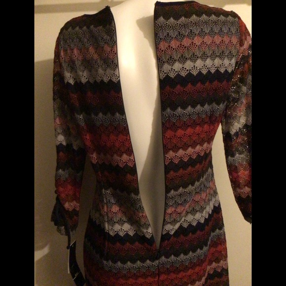 Sold Brand New Simply Classy Dress - Picture 4 of 7